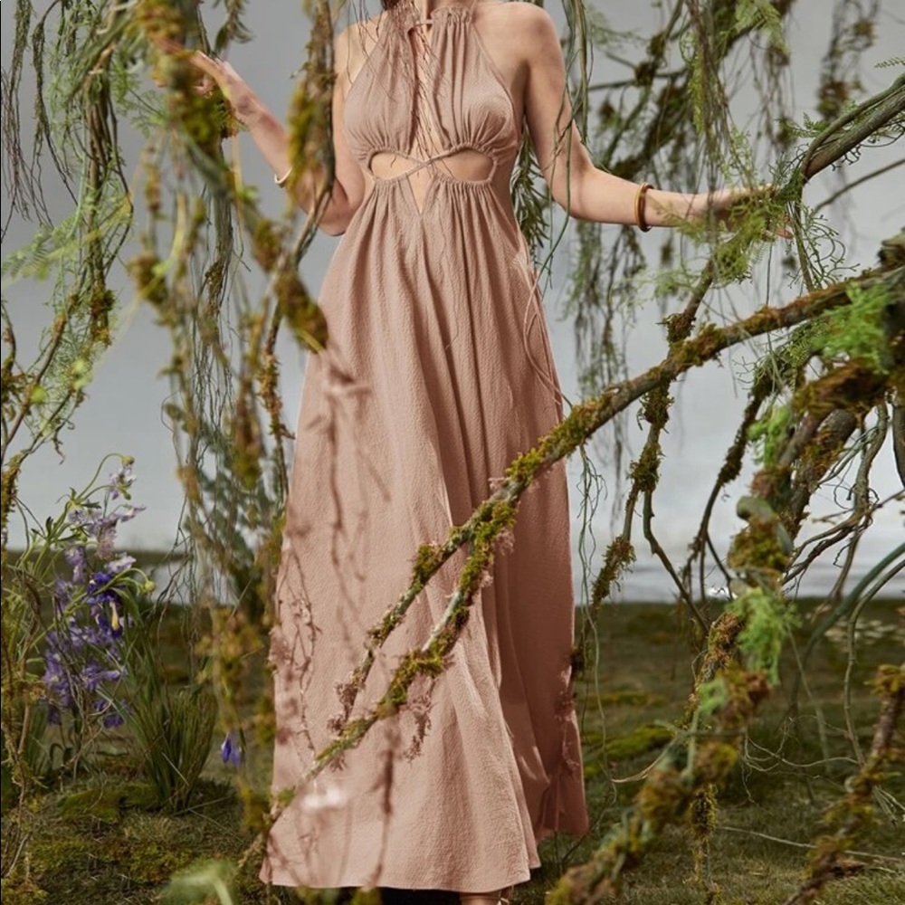 Tie back cutout detail maxi dress